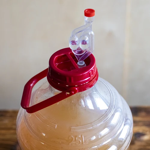 Balón na víno ľahký, nerozbitný, s držadlom, 25 L - 14