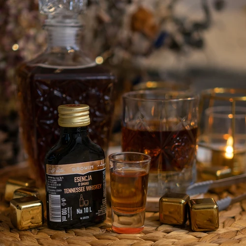 Esencia s príchuťou Tennessee whiskey na 10 l – 100 ml - 8