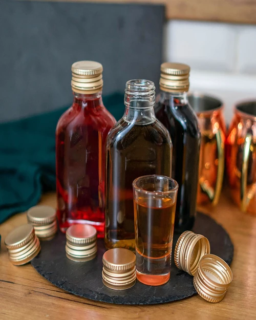 Fľaša na likéry ploskačka so skrutkovacím uzáverom 200 ml 10 ks - 9