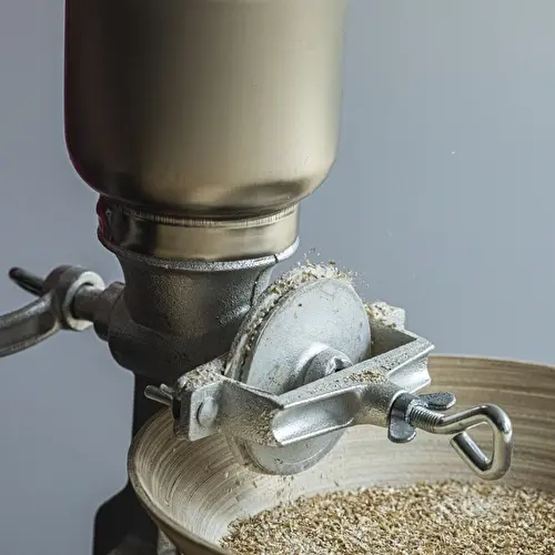 Univerzálny mlynček na obilie, stolový šrotovník - 1 kg - 8